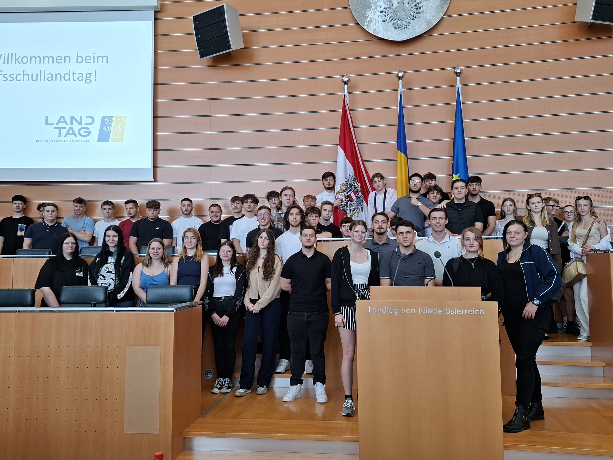 Gruppenbild der Exkursion Landtag