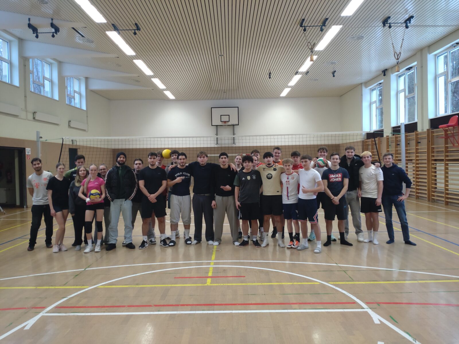 Gruppenbild des Volleyballturniers