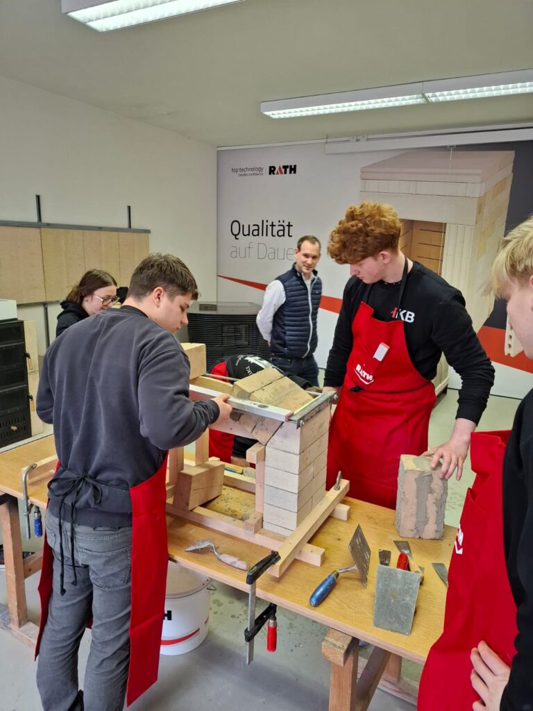 PHOTO-2026-04-14-16-06-45